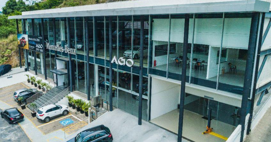 Ago e Mercedes-Benz: Uma longa parceria