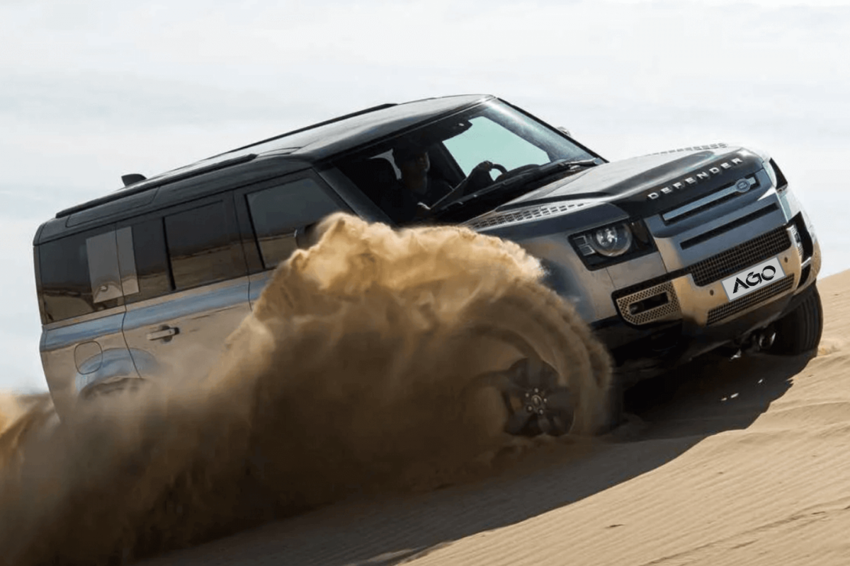 Land Rover Defender 2023 somente com motor diesel híbrido